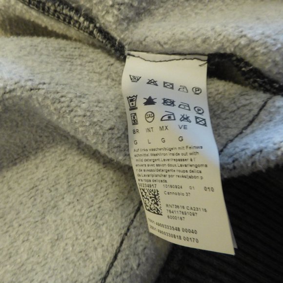 **SOLD** HUGO BOSS - Hybrid full zip cardigan - Sz L (fits M) - Picture 11 of 13